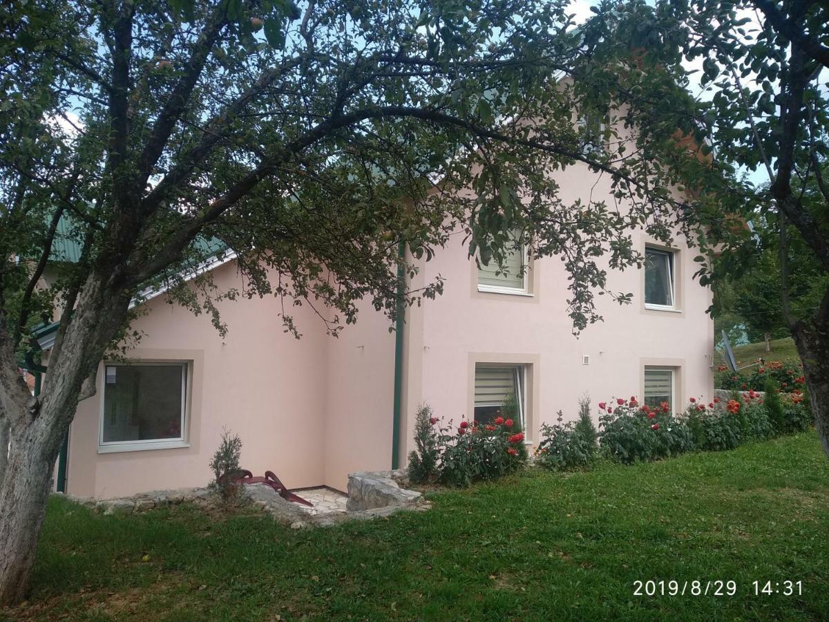 Apartments & Rooms Bojic Kolašin Exteriör bild
